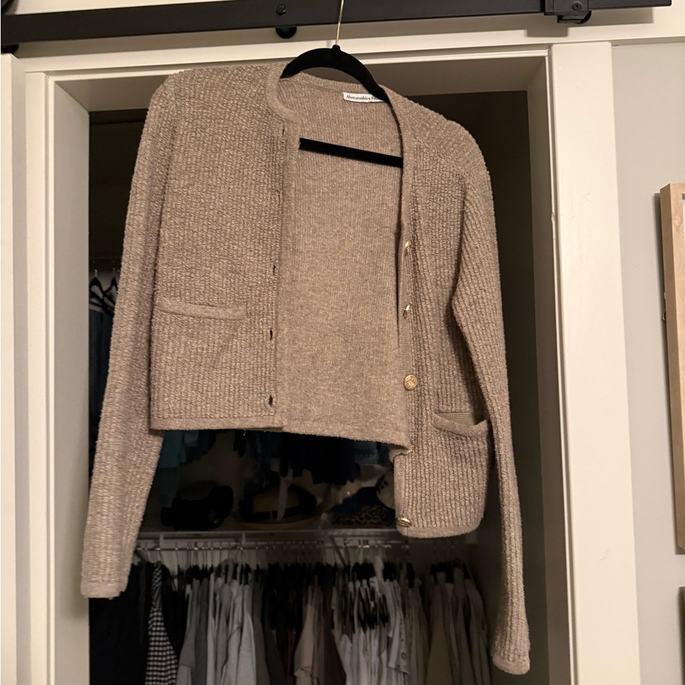 Abercrombie & Fitch Women's Beige Cardigan